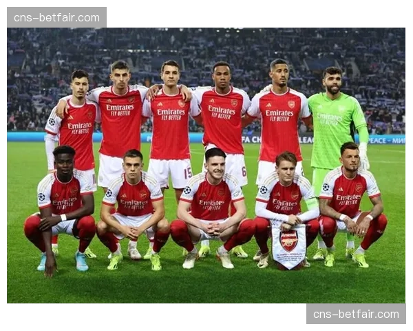 阿尔特塔的临场调整:解析阿森纳对阵维拉下半场的阵型切换 阿尔特塔的临场调整:解析阿森纳对阵维拉下半场的阵型切换